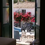 La Piazza -