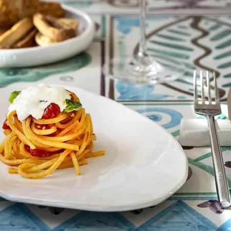 La Piazza - 3* بورتو رافاييل