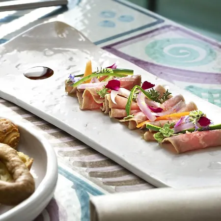 La Piazza - فندق