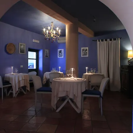 La Piazza - 3*