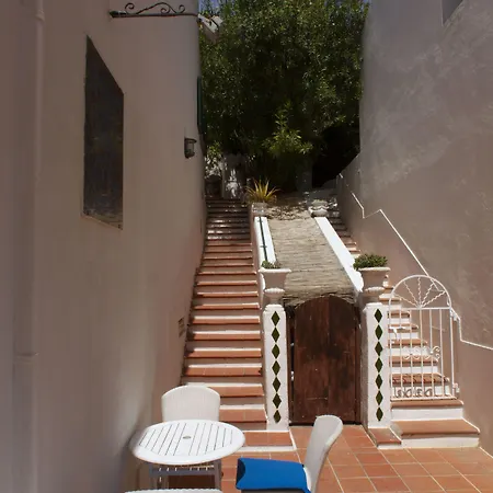 La Piazza - بورتو رافاييل