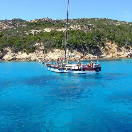 La Piazza - بورتو رافاييل