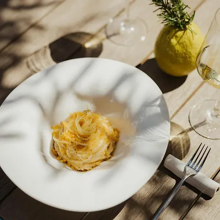 La Piazza - 3*