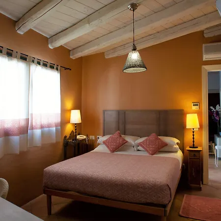 Hotel La Piazza - 3*